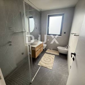 OPATIJA, POBRI - Villa u nizu, pogled, bazen!