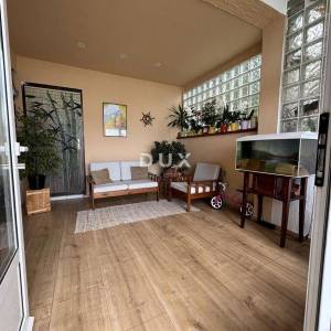 OPATIJA - stan od 118 m2 s parkingom i pogledom na more