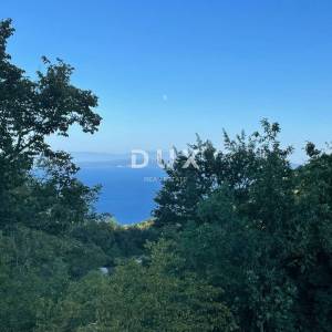 OPATIJA, VEPRINAC - građevinsko zemljište s pogledom na more + poljoprivredno! PRILIKA!