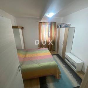 OPATIJA, VEPRINAC - stan 2S+DB, 82 m2 u prizemlju s bazenom i pogledom na more + okućnica! PRILIKA!