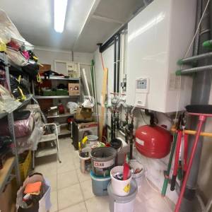 OPATIJA, VEPRINAC - stan 2S+DB, 82 m2 u prizemlju s bazenom i pogledom na more + okućnica! PRILIKA!