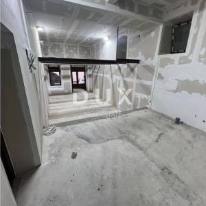 OPATIJA, VOLOSKO- 2 apartmana 85,6m2 (poslovni prostor + apartman/ poslovni prostor) 50m od mora za najam