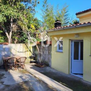 OPATIJA, VOLOSKO - Kompletno adaptirani apartman 100 metara od mora!