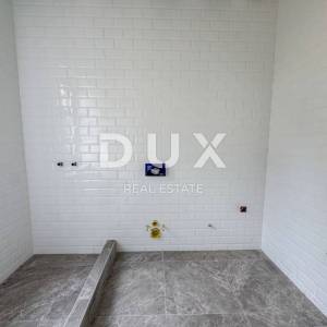 OPATIJA, VOLOSKO - stan 162 m2 s pogledom na more + pripadajuća okućnica 300m2