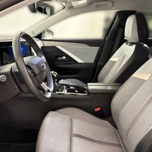 Opel Astra ELEGANCE F12 XHT - 3 godine jamstva