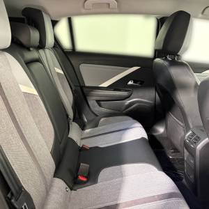 Opel Astra ELEGANCE F12 XHT - 3 godine jamstva