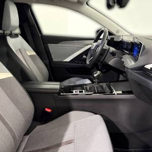 Opel Astra ELEGANCE F12 XHT - 3 godine jamstva