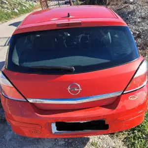 Opel Astra H god.2006