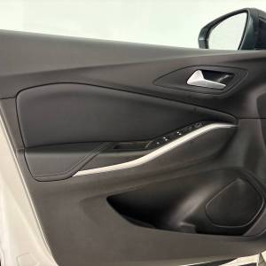 Opel Grandland X BUSINESS ELEGANCE 12XHT AT