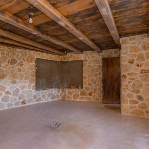 OTOK KRK – Autentična kamena vila s bazenom na mirnoj lokaciji