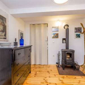 OTOK KRK - Autohtona kamena kuća s bazenom