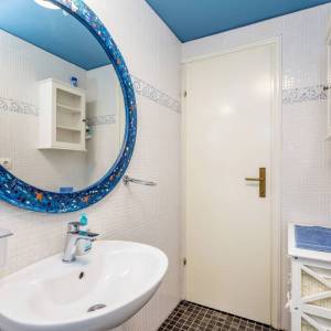 OTOK KRK - Autohtona kamena kuća s bazenom