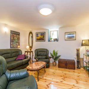 OTOK KRK - Autohtona kamena kuća s bazenom