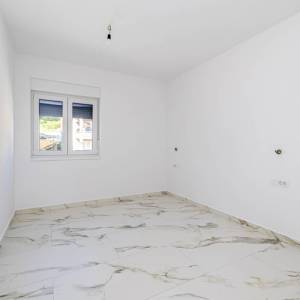 OTOK KRK, ČIŽIĆI - Trosobni apartman na prvom katu s pogledom na more 