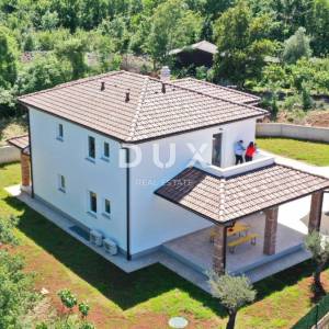 OTOK KRK, DOBRINJ - Villa s bazenom u mirnom mjestu