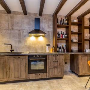 OTOK KRK – Ekskluzivna vila s bazenom, panoramskim pogledom i vrhunskim dizajnom