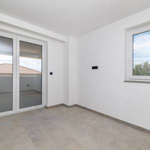 OTOK KRK, GARICA - Luksuzna vila s bazenom na mirnoj lokaciji.