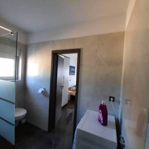 OTOK KRK, GARICA - Prizemnica s bazenom