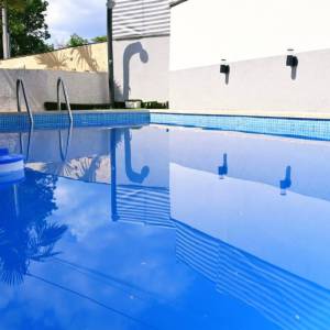 OTOK KRK, GOSTINJAC - Samostojeća kuća s bazenom