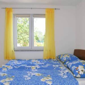 OTOK KRK, GOSTINJAC - Samostojeća kuća s bazenom