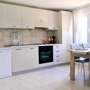 OTOK KRK, GOSTINJAC - Samostojeća kuća s bazenom