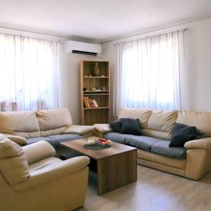 OTOK KRK, GOSTINJAC - Samostojeća kuća s bazenom