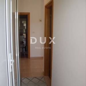 OTOK KRK, GRAD KRK - Apartman 2S+DB sa okućnicom 53 m2