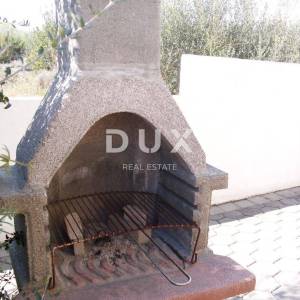 OTOK KRK, GRAD KRK - Apartman 2S+DB sa okućnicom 53 m2