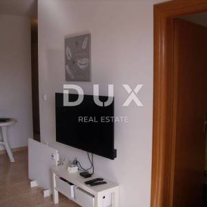 OTOK KRK, GRAD KRK - Apartman 2S+DB sa okućnicom 53 m2