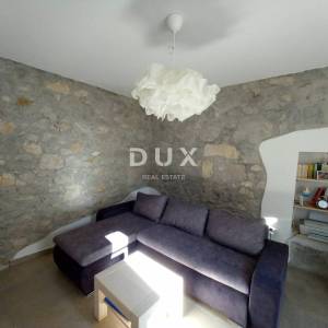 OTOK KRK, GRAD KRK (ŠIRA OKOLICA) - Prizemnica sa okućnicom