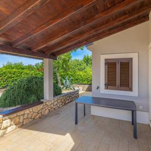 OTOK KRK - Kamena dvojna kuća s jacuzzijem