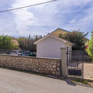 OTOK KRK - Kamena dvojna kuća s jacuzzijem