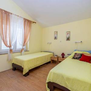 OTOK KRK, KLIMNO - Apartman 50 metara od mora