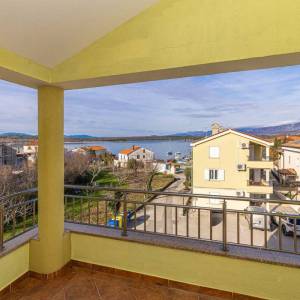 OTOK KRK, KLIMNO - Apartman 50 metara od mora