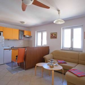 OTOK KRK, KLIMNO - Dvosobni apartman s pogledom na more