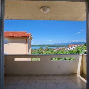 OTOK KRK, KLIMNO - Dvosobni apartman s pogledom na more