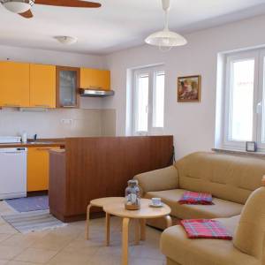 OTOK KRK, KLIMNO - Dvosobni apartman s pogledom na more