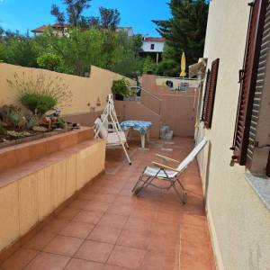 OTOK KRK, KORNIĆ - Trosobni apartman s dvije terase