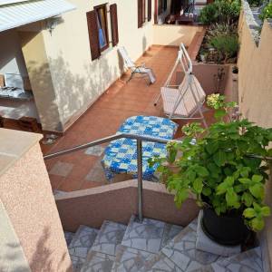 OTOK KRK, KORNIĆ - Trosobni apartman s dvije terase