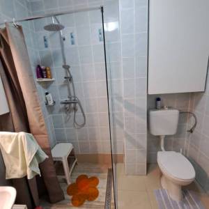 OTOK KRK, KORNIĆ - Trosobni apartman s dvije terase