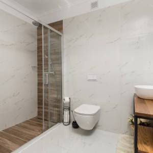 OTOK KRK, KRAS - Autentična kamena vila s bazenom i boćalištem u srcu otoka Krka