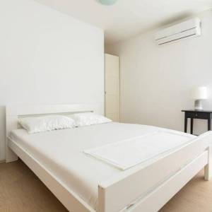 OTOK KRK - Kuća s bazenom 100 metara od mora!