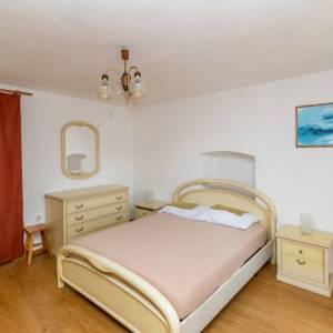 OTOK KRK - Kuća s bazenom