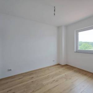 OTOK KRK - Kuća s dva dvoetažna stana i bazenom