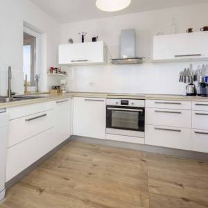 OTOK KRK, LINARDIĆI - Kuća s bazenom i pogledom na more