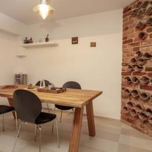 OTOK KRK, LINARDIĆI - Kuća s bazenom i pogledom na more