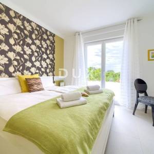 OTOK KRK, LINARDIĆI - Moderna kuća sa bazenom