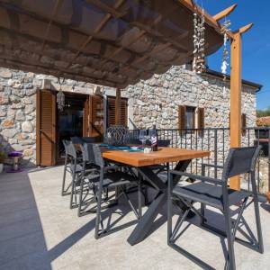 Otok Krk - Luksuzna kamena vila s bazenom