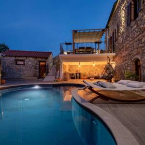 Otok Krk - Luksuzna kamena vila s bazenom