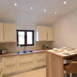 OTOK KRK - Luksuzna vila s unutarnjim bazenom